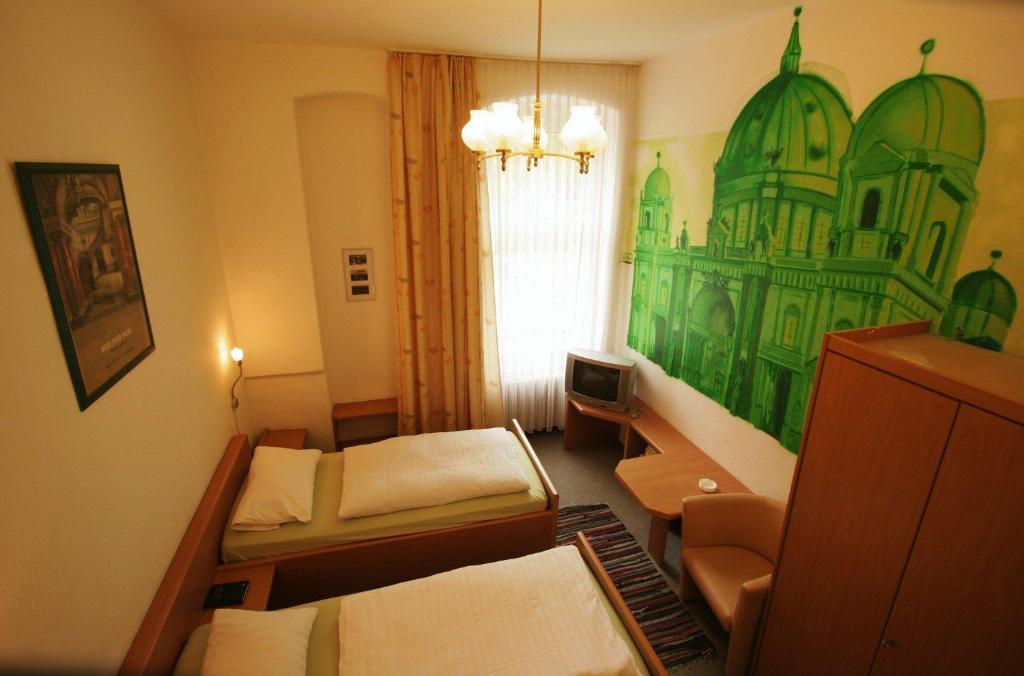 Hotel - Pension Am Schloss Bellevue 베를린 객실 사진